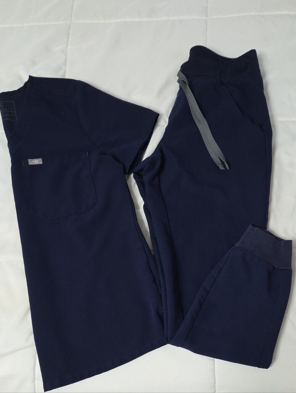 FIGS Jogger Scrubs